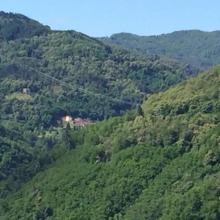 Villa Piscina Con Vista Bagni di Lucca Exterior foto